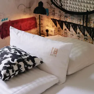 4* Hotel 18arts - Living In A Gallery!