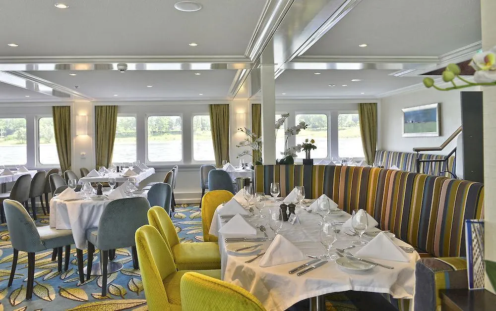 Szálloda Faircruise Business Hotelship Köln