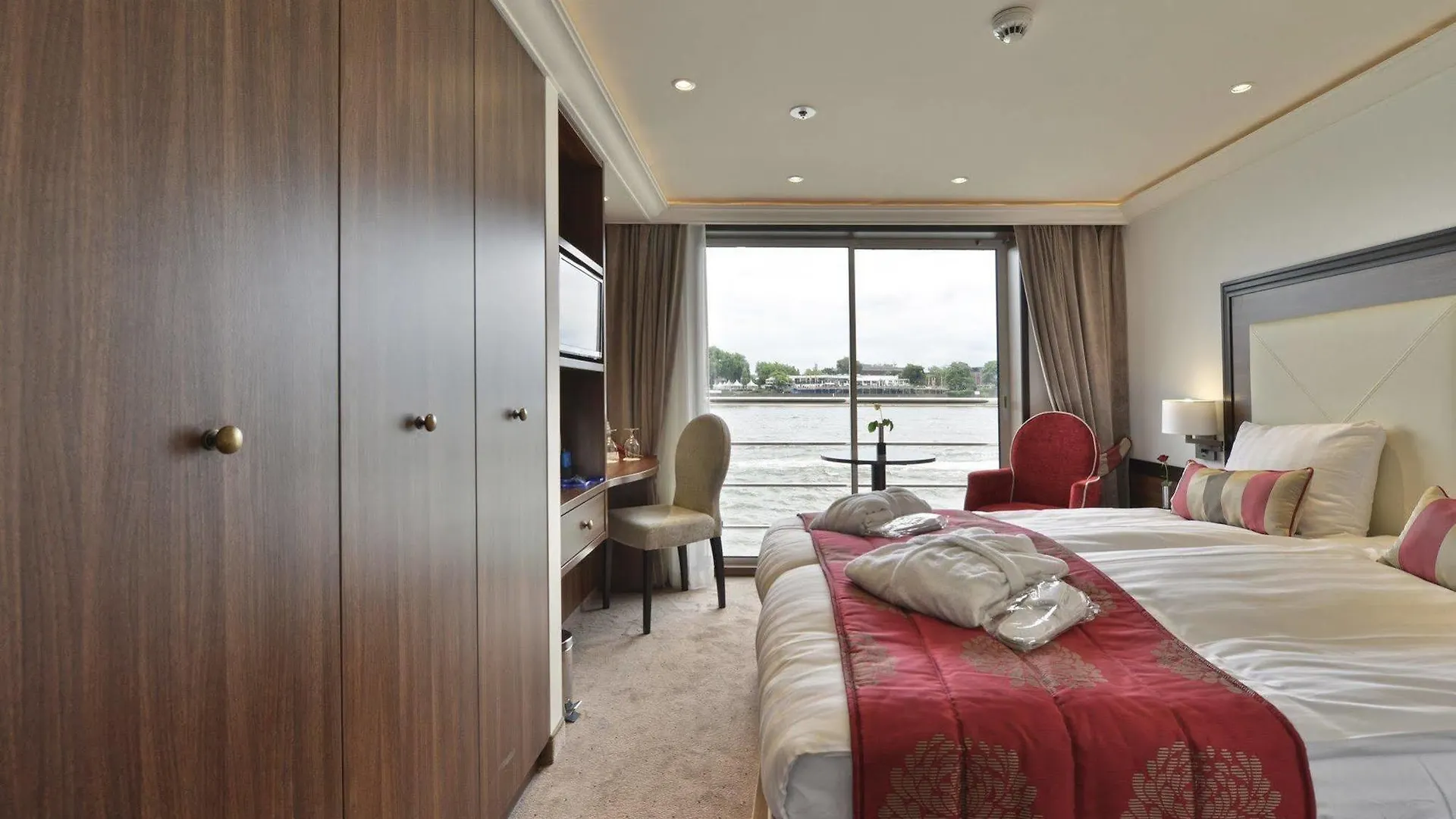Faircruise Business Hotelship Köln Szálloda