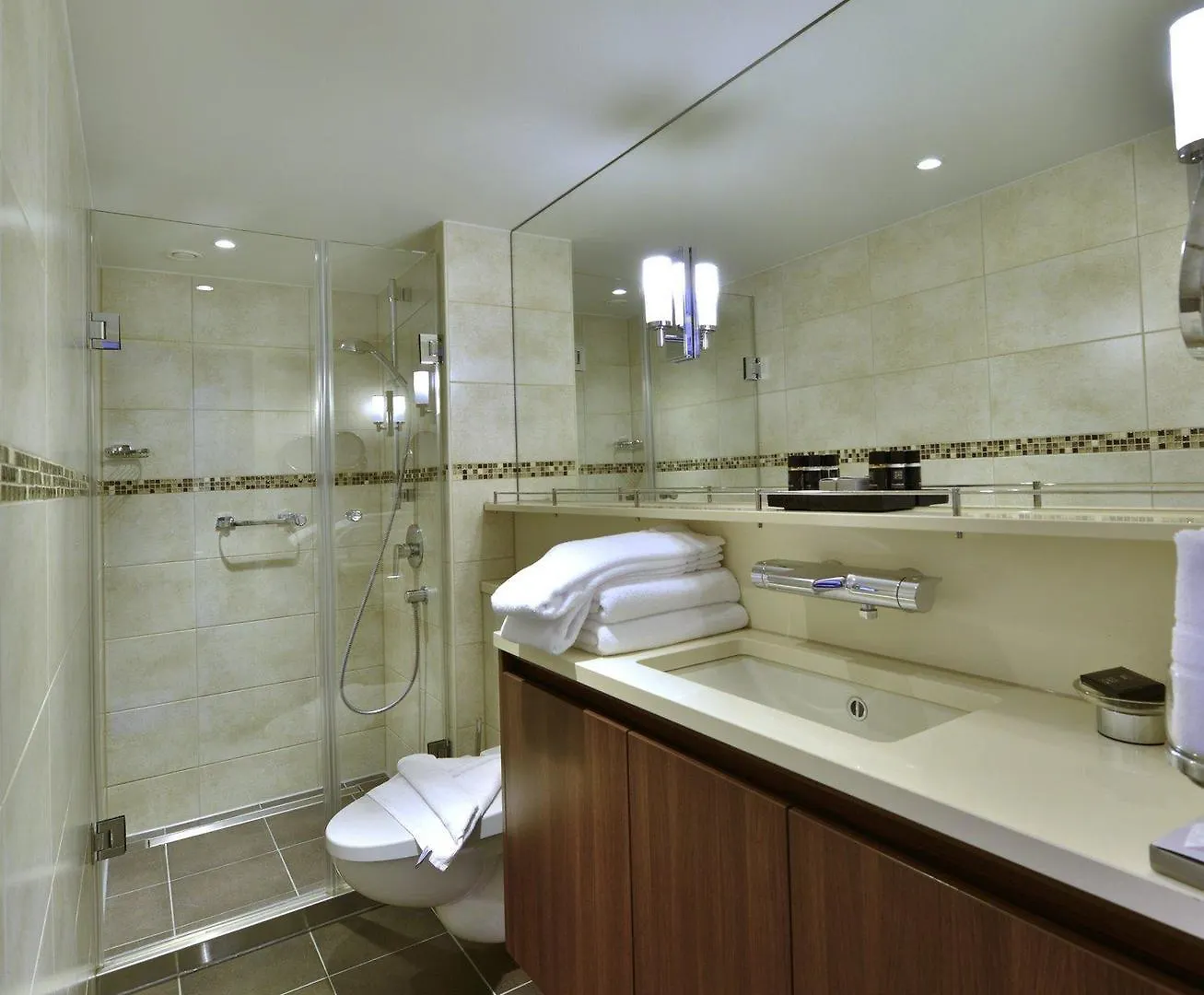 Faircruise Business Hotelship Cologne 4*,